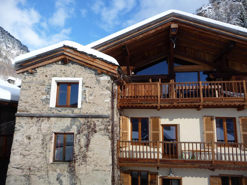 Bed and Breakfast Chez Michel Sainte-Foy-Tarentaise Exterior foto